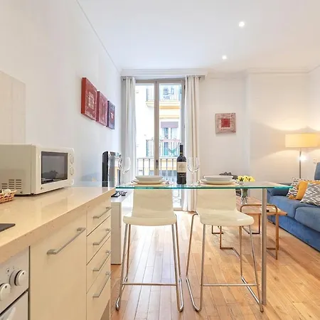 -malagasunapts- Soho Magic Art&vibes Malaga